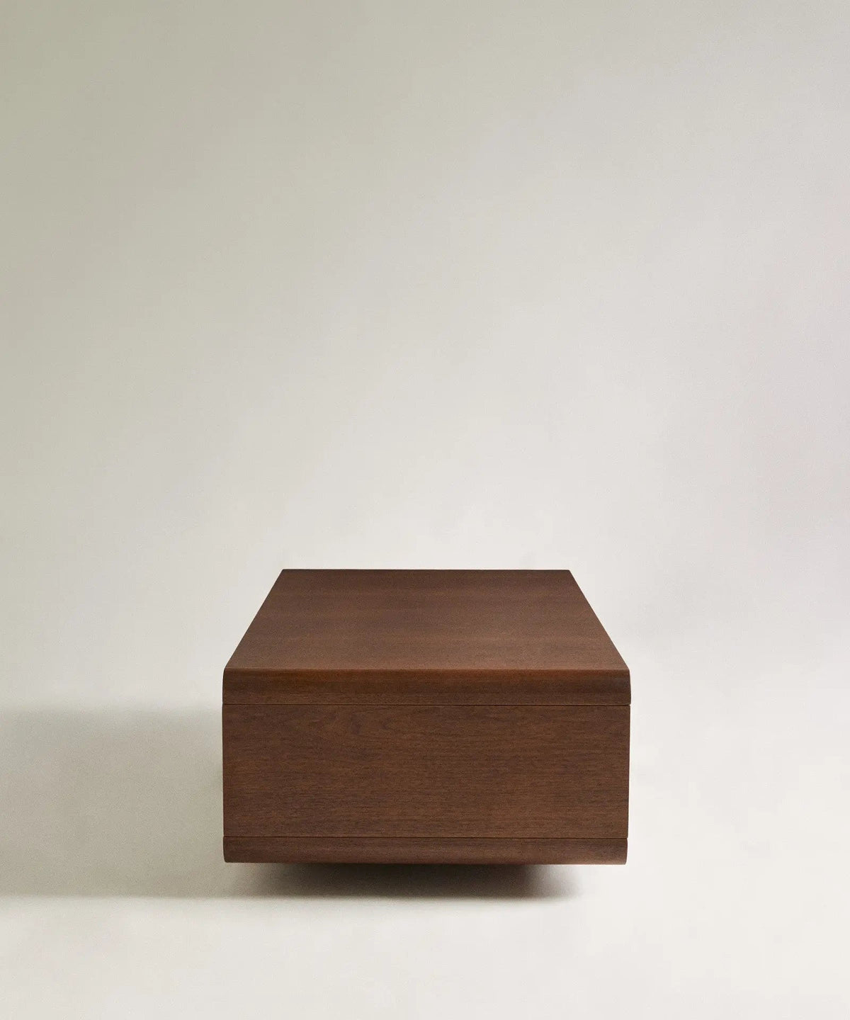 Table basse bois noyer